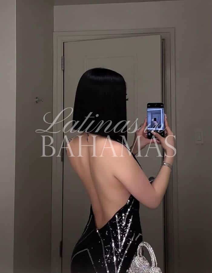 Stylish Bahamas escort for premium social experiences